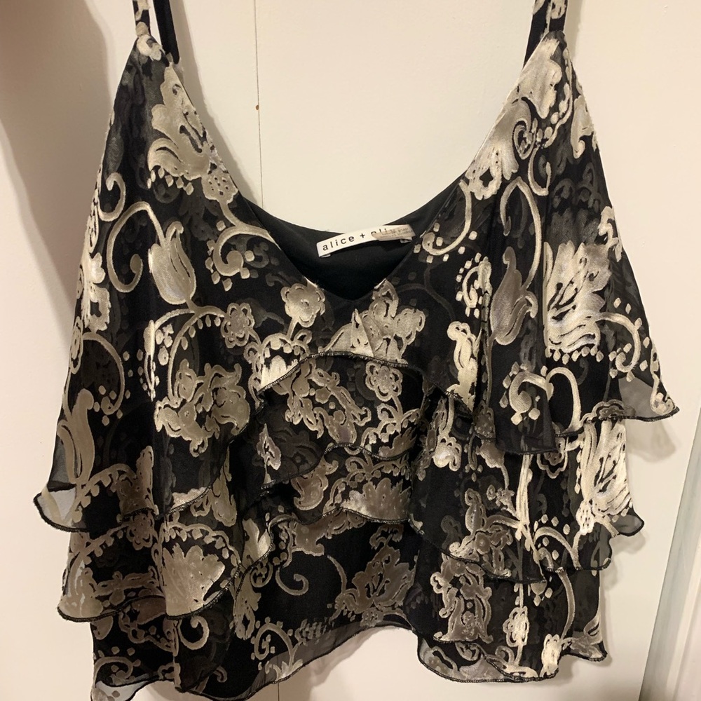 Alice + Olivia Ruffle tank black and white/gold. Size: Medium